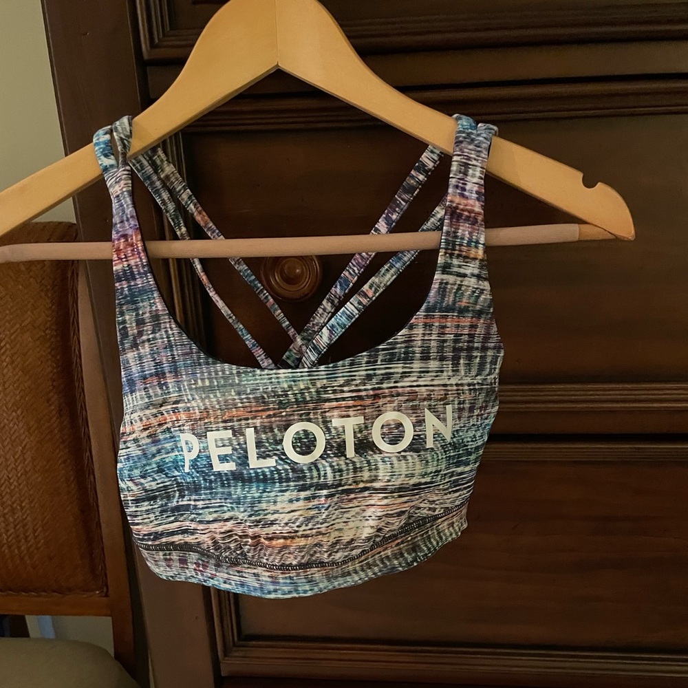 Peloton Lululemon Energy Bra Size 6
